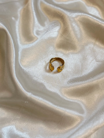 Unique Statement Ring | Gold
