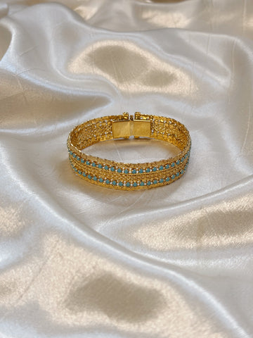 Vintage Statement Bracelet | Gold
