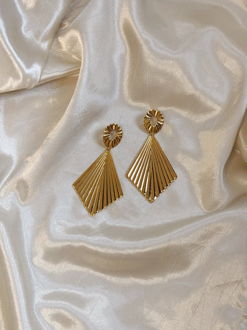 Drop Statement Earrings | Gold