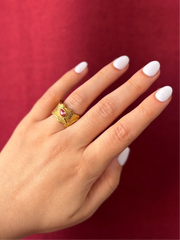 Unique Statement Stone Ring | Gold