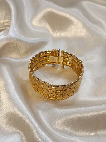 Vintage Statement Bracelet | Gold