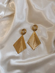 Drop Statement Earrings | Gold