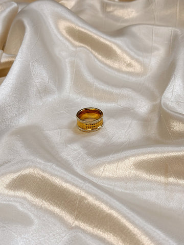 Unique Statement Ring | Gold